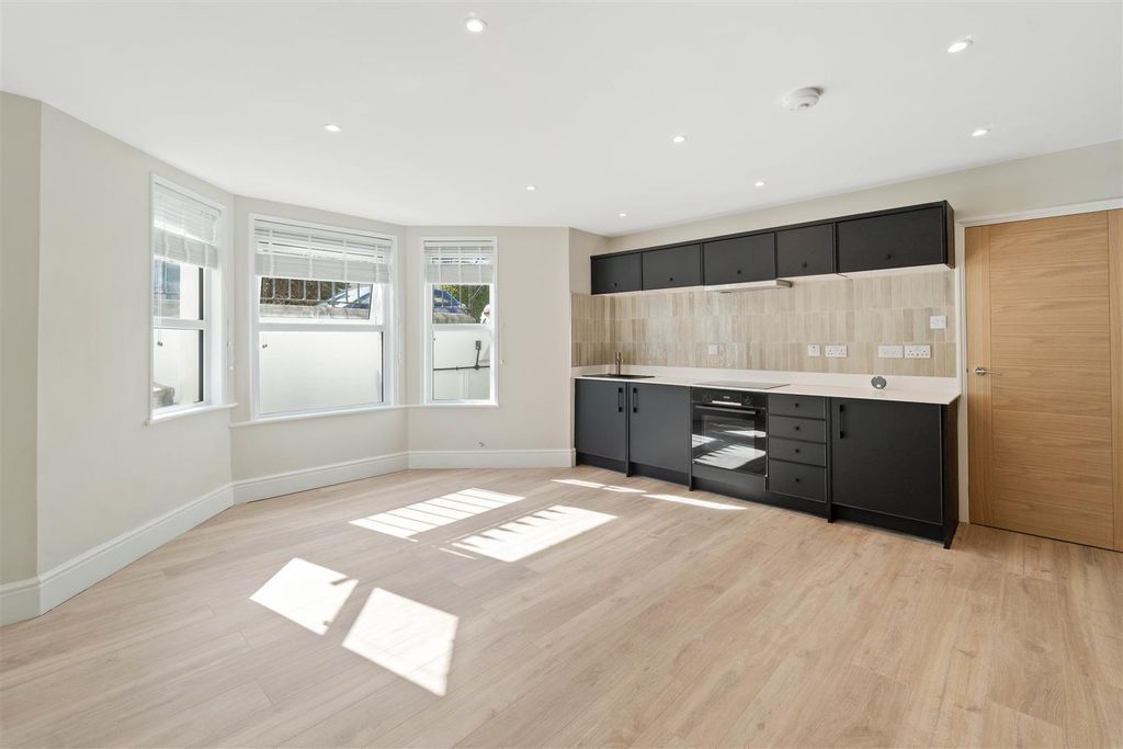Property photo 2 of 4 Open Plan Living