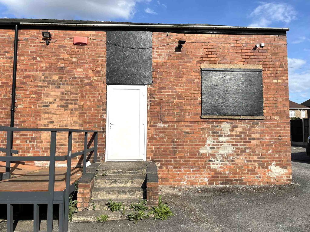 Property photo 3 of 4