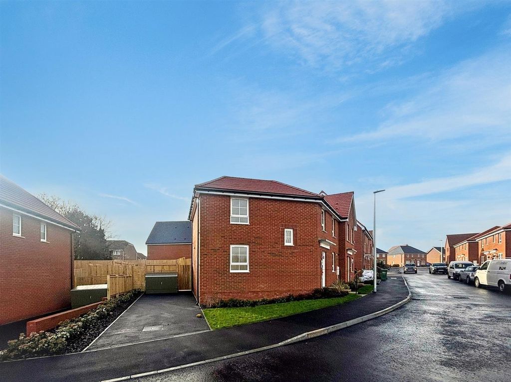 Property photo 1 of 16 Photo-2025-12-10-14-41-24.Jpg