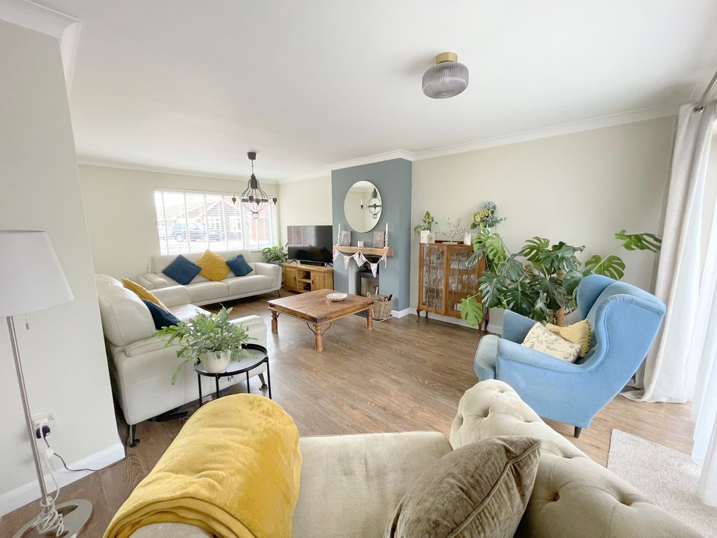 Property photo 2 of 24 Keable Road