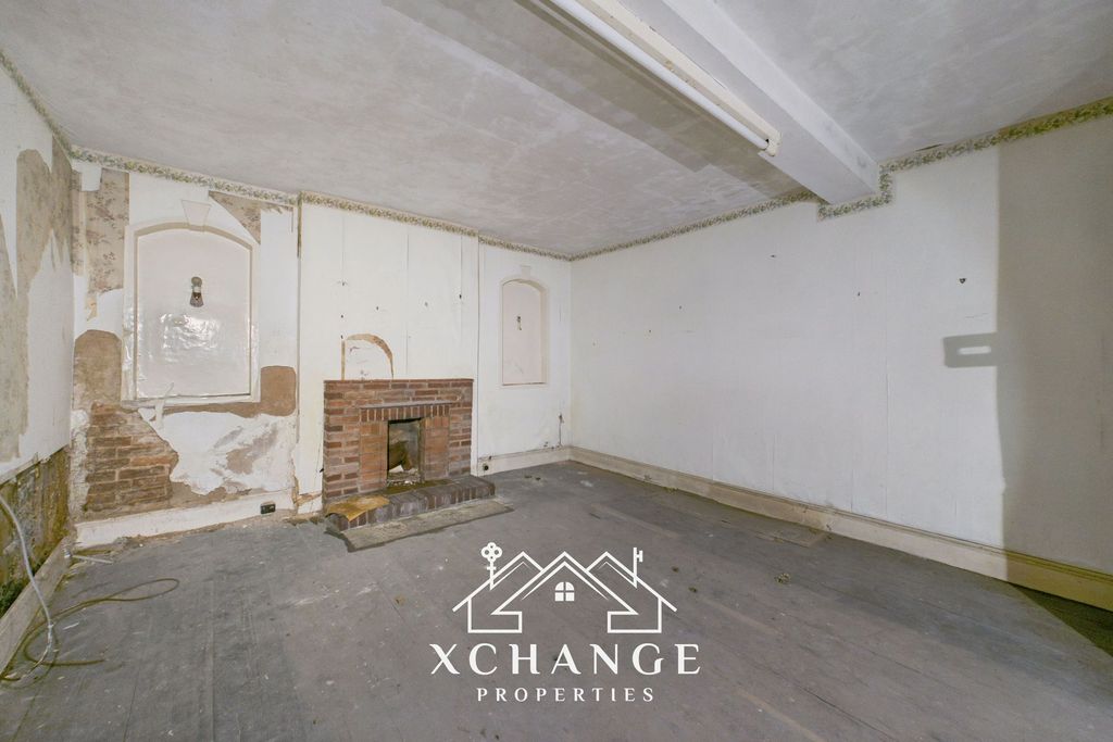 Property photo 3 of 16