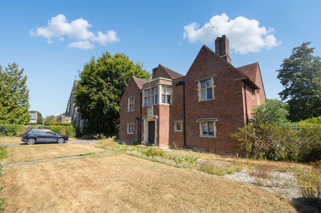 Property photo 1 of 13