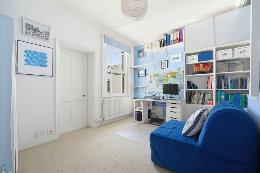 Property photo 3 of 14
