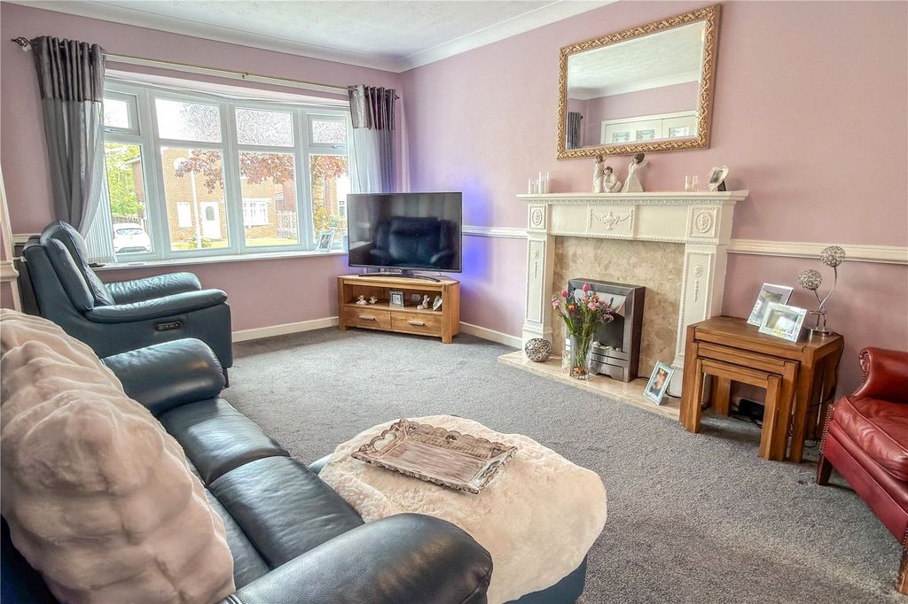 Property photo 3 of 17 Picture No. 03