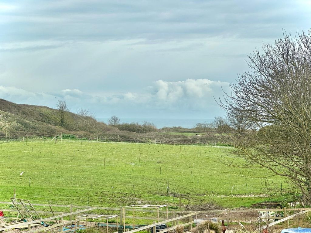 Property photo 2 of 20 Img_2745.Jpeg