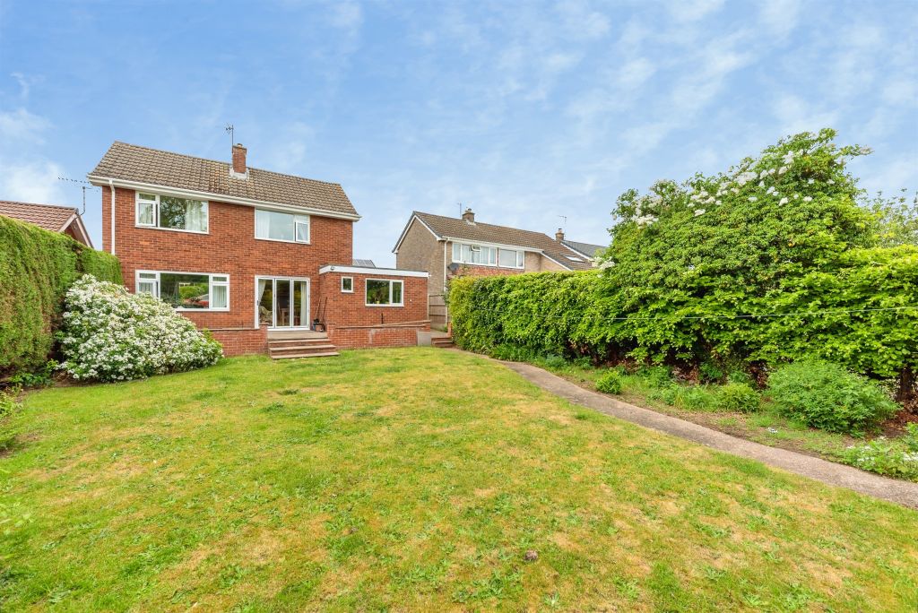 Property photo 1 of 15