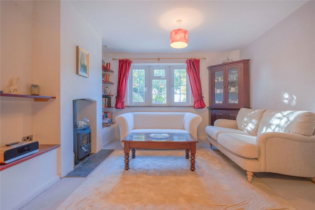 Property photo 2 of 18 Picture No. 08