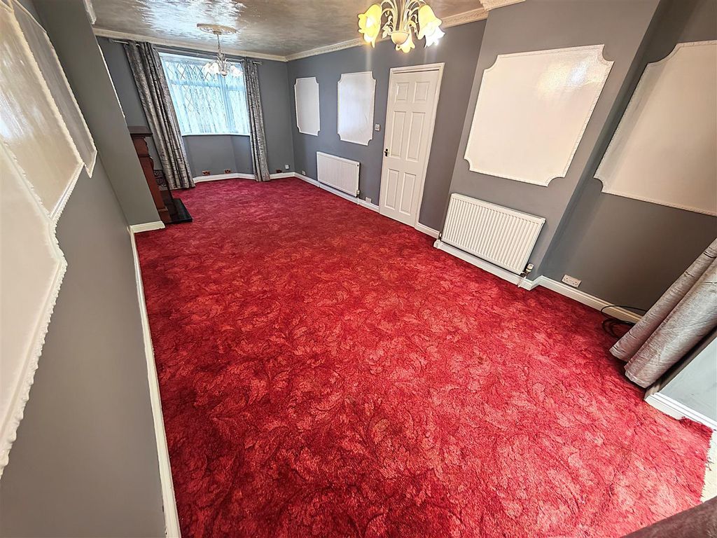 Property photo 2 of 20 Living Room 1.Jpg