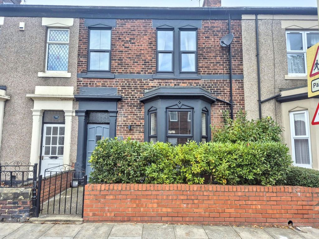 Property photo 1 of 25