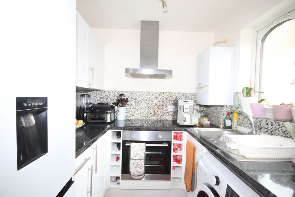 Property photo 3 of 5 Gallery