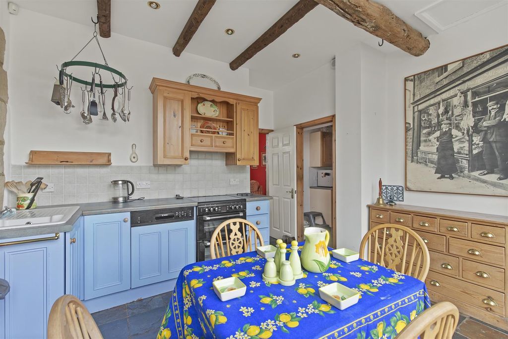 Additional image 17 of 9 bed property for saleOtley Road, Otley LS21