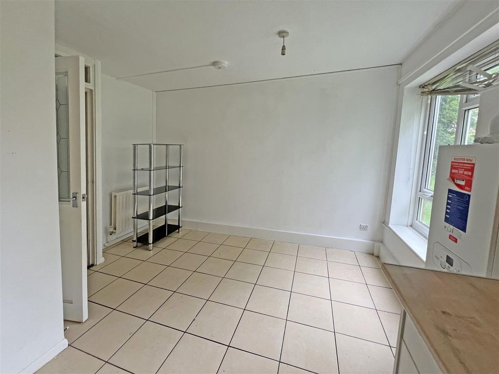 Property photo 3 of 9 Img_4121.Jpg