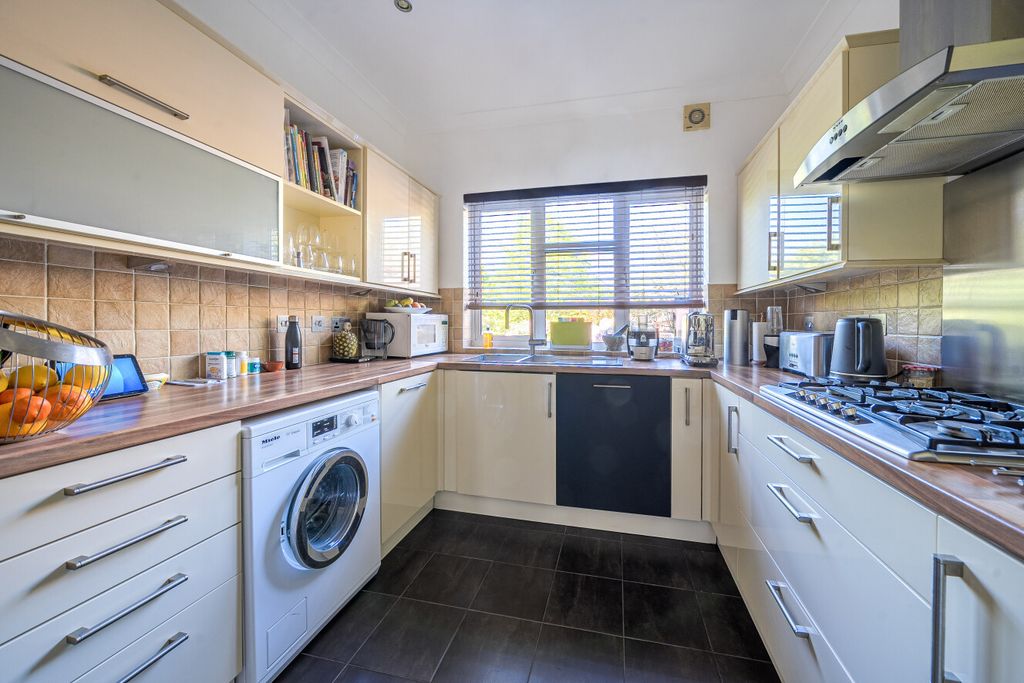 Property photo 2 of 19 1449100-13-69Eb32...