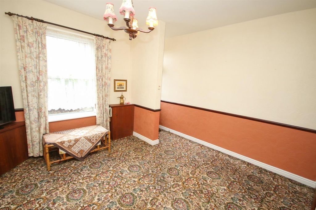 Property photo 3 of 18 Img_4945.Jpg
