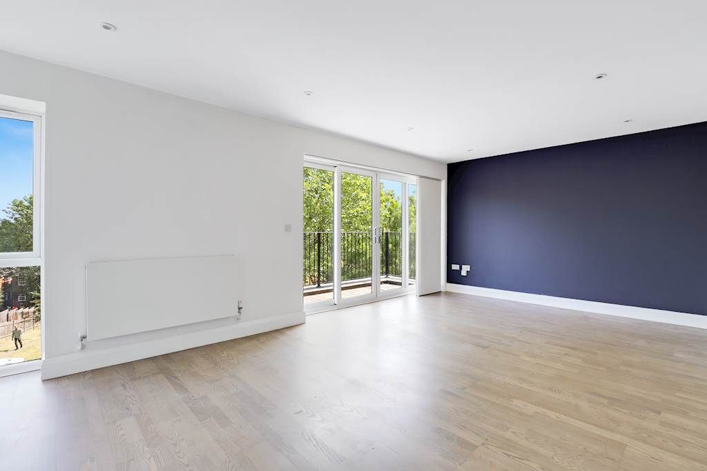 Property photo 3 of 15 04-71Fcjhhgll - Flat 9 The Elements - 1-Small