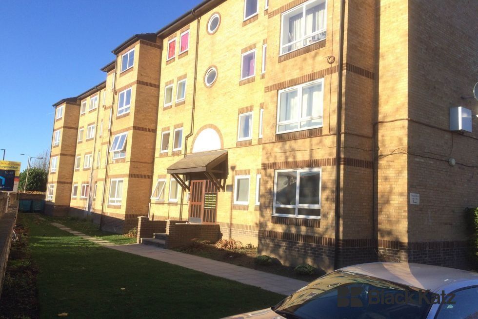 Property photo 3 of 4