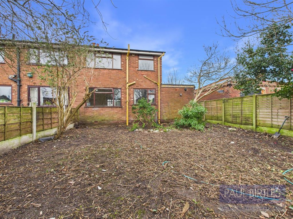 Property photo 2 of 21 Cam04378G0-Pr0275-Still019.Jpg