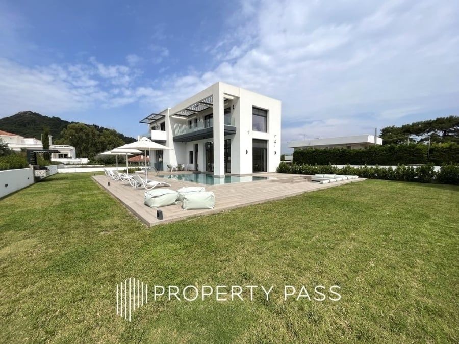 Property photo 1 of 22