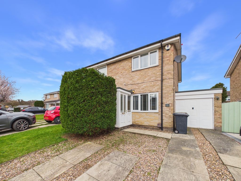 Property photo 1 of 19 Cam04789G0-Pr0047-Still016