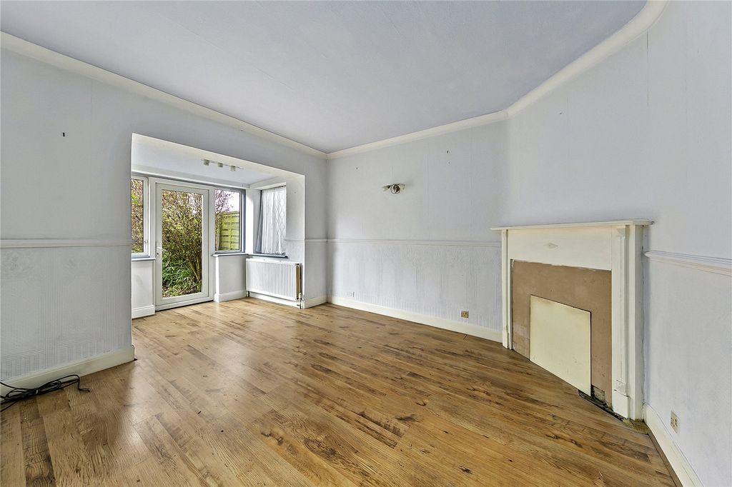 Property photo 2 of 12 Picture No. 08