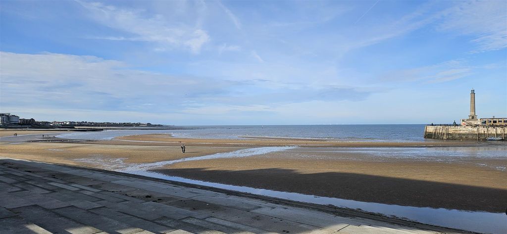 Property photo 3 of 13 20251030_100519.Jpg