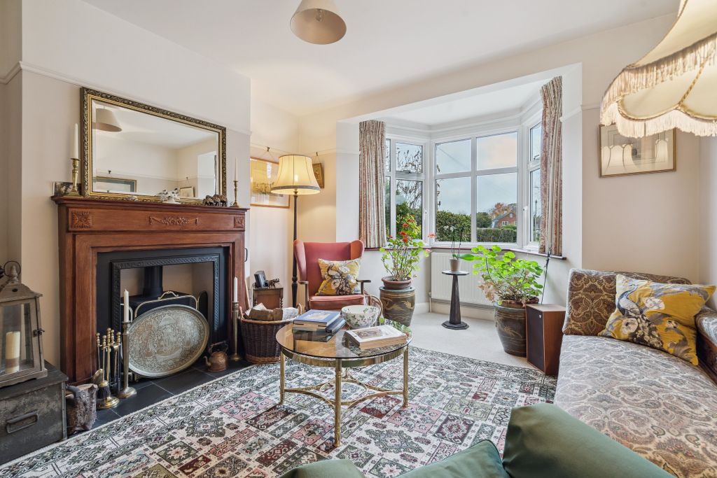 Property photo 2 of 12