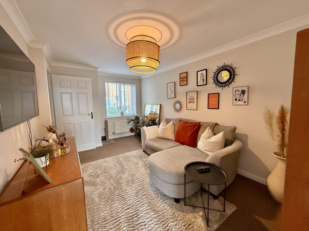 Property photo 2 of 10 Photo 7