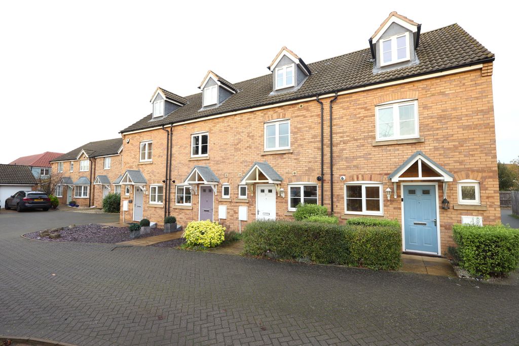 Property photo 1 of 23