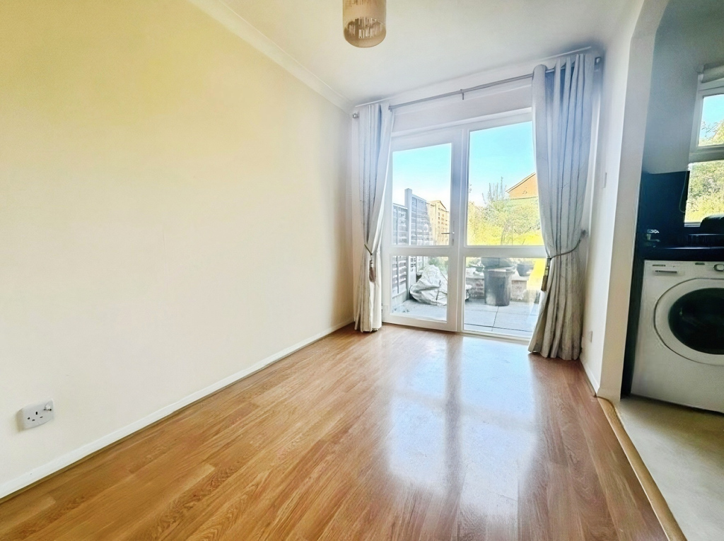 Property photo 3 of 7