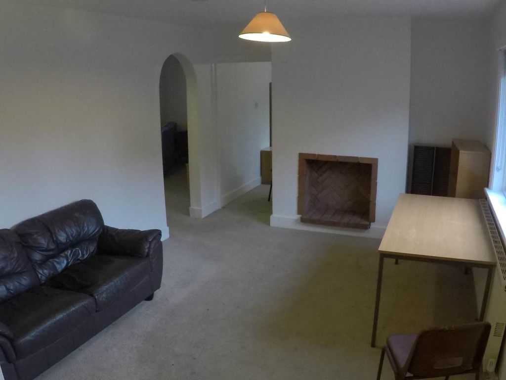 Property photo 3 of 10 Gopr1292