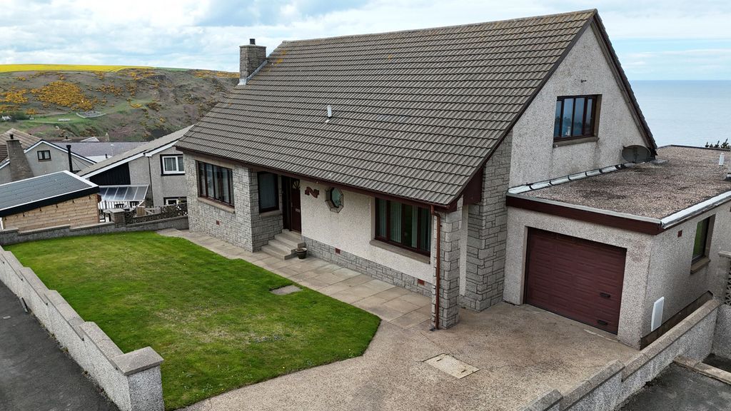 Property photo 1 of 45