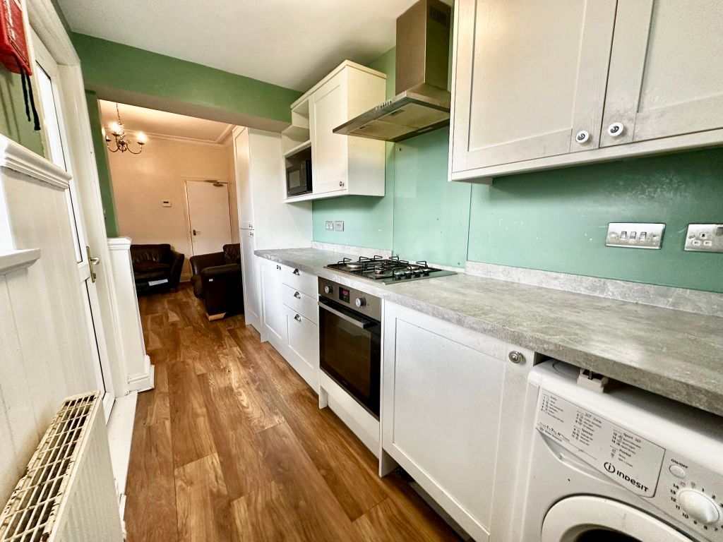 Property photo 3 of 12 Bedroom 2