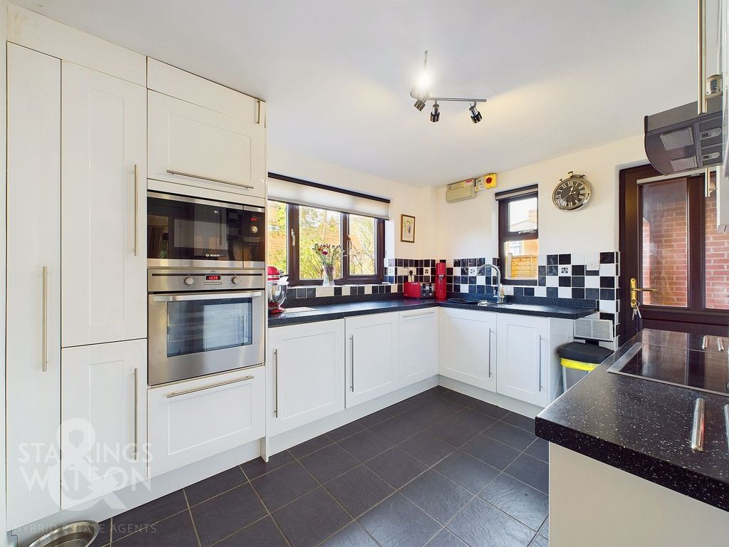 Property photo 1 of 26