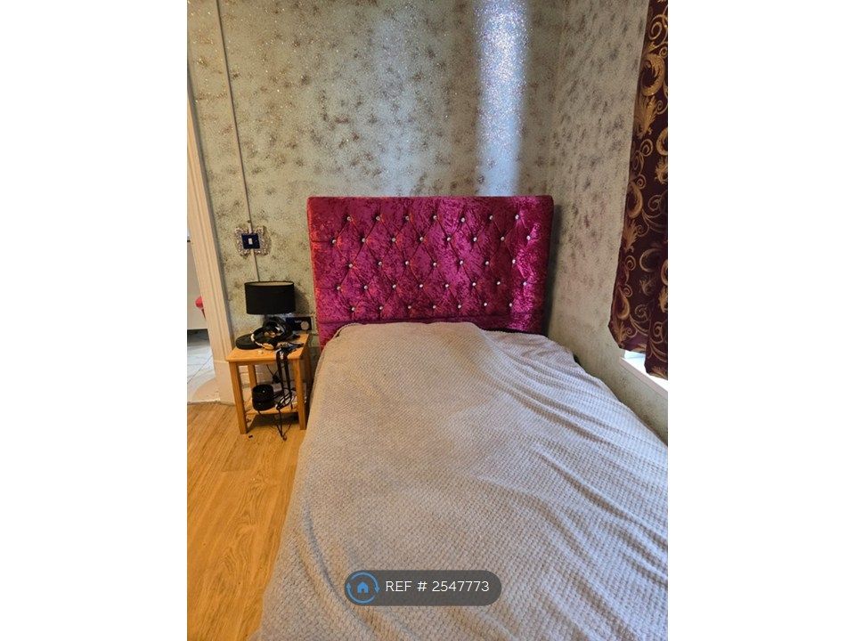Property photo 3 of 30