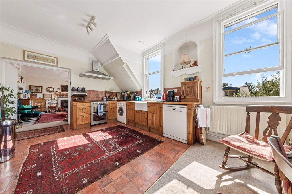 Property photo 3 of 16 Kitchen