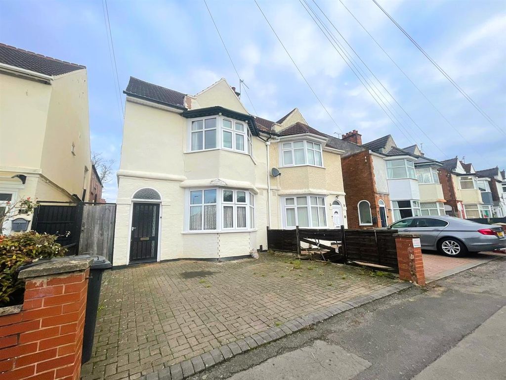 Property photo 1 of 15 Front