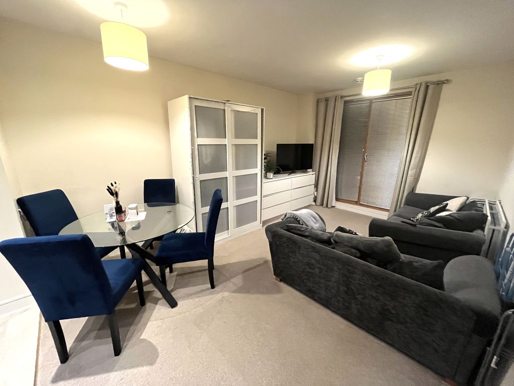 Property photo 3 of 6