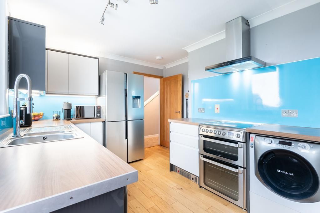 Additional image 6 of 4 bed terraced house for saleMyreside Avenue, Kennoway, Leven KY8