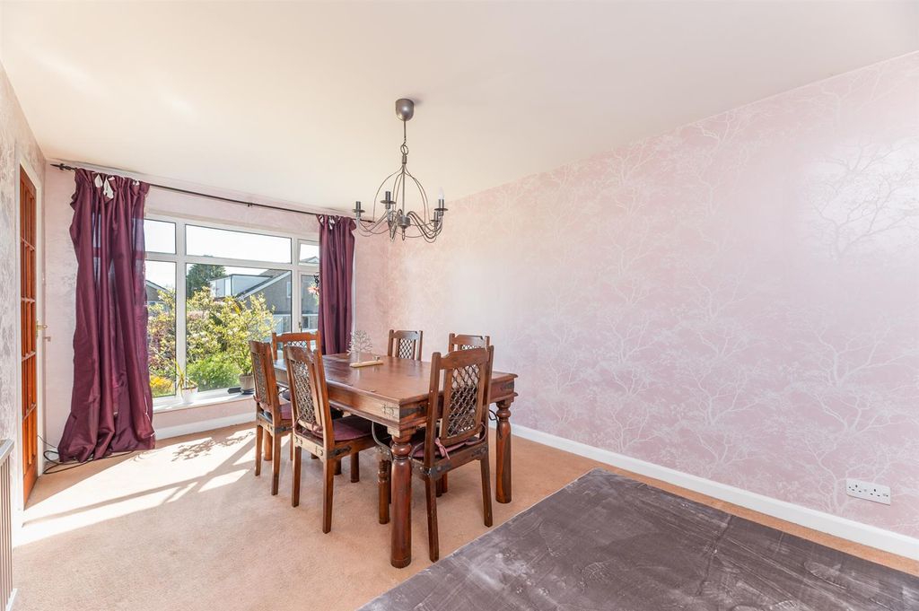 Additional image 8 of 4 bed property for saleSt. Davids Road, Otley LS21