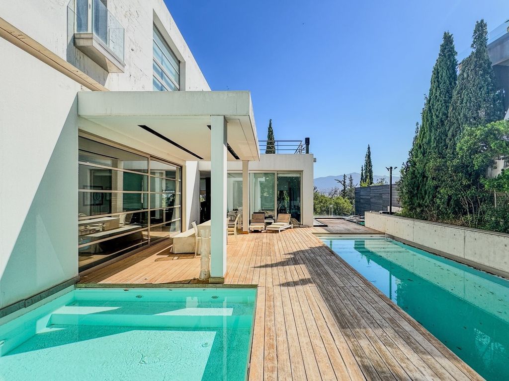 Property photo 1 of 14 - Detached House For Sale, Filothei, 700 Sq.m., €6.000.000