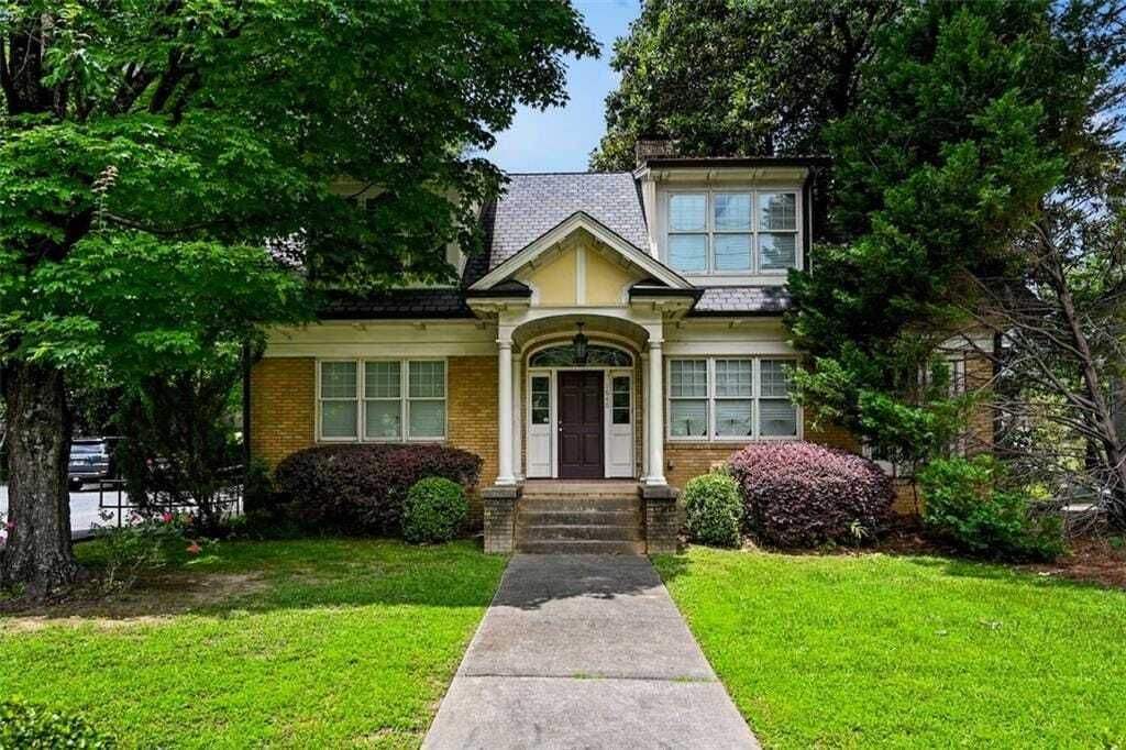 Property photo 1 of 5