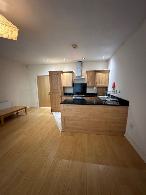 Property photo 2 of 10 Photograph 2