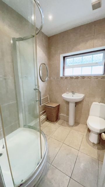 Property photo 3 of 3