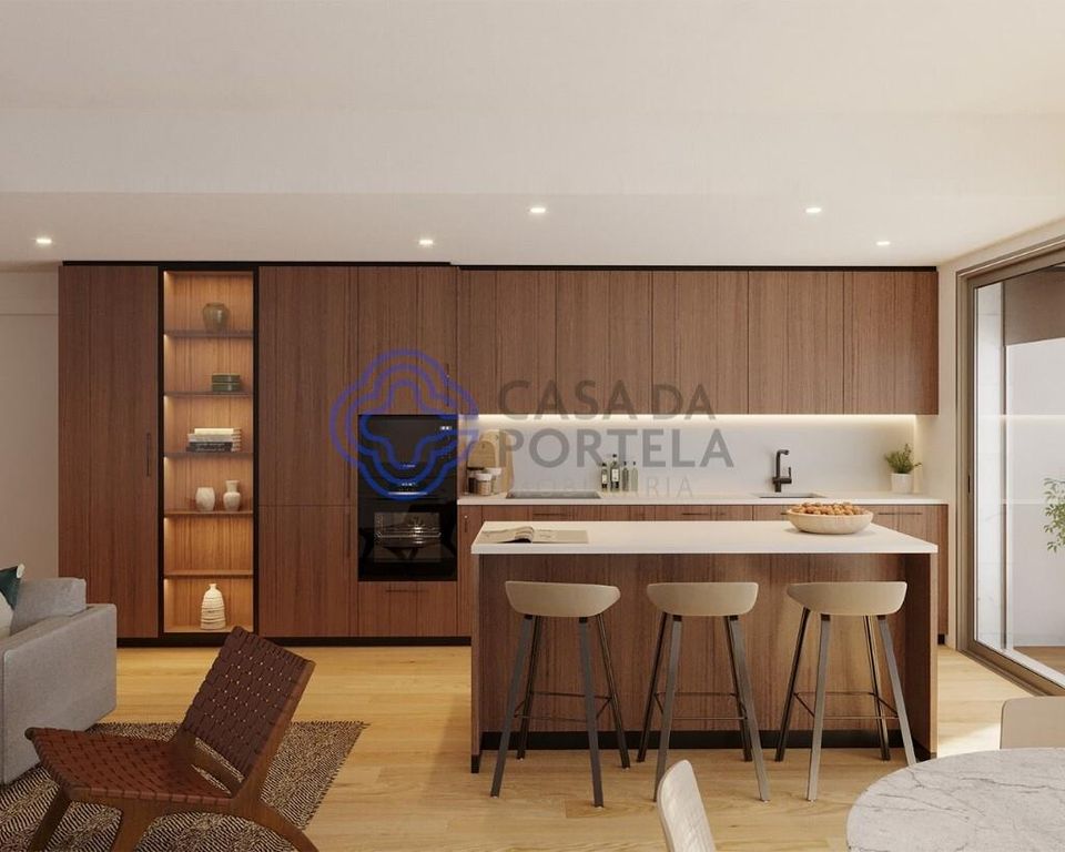 Property photo 2 of 25