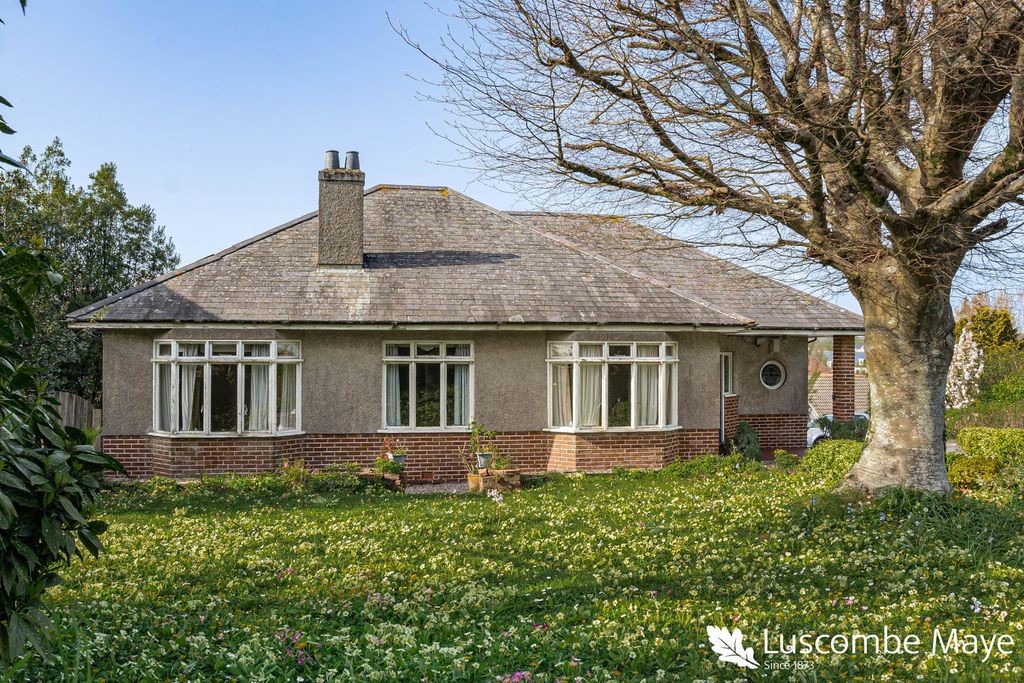 Property photo 1 of 14