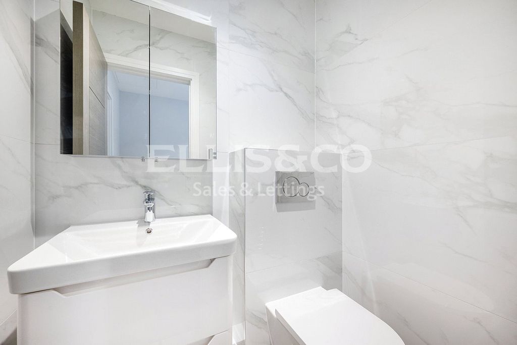 Property photo 3 of 9 Picture No. 02