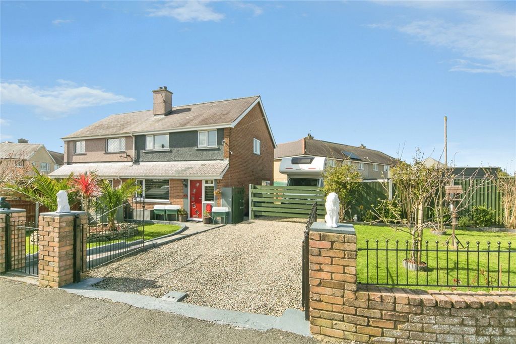 Property photo 2 of 33 Picture No. 42