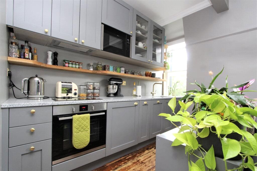 Property photo 1 of 11 Picture No. 06