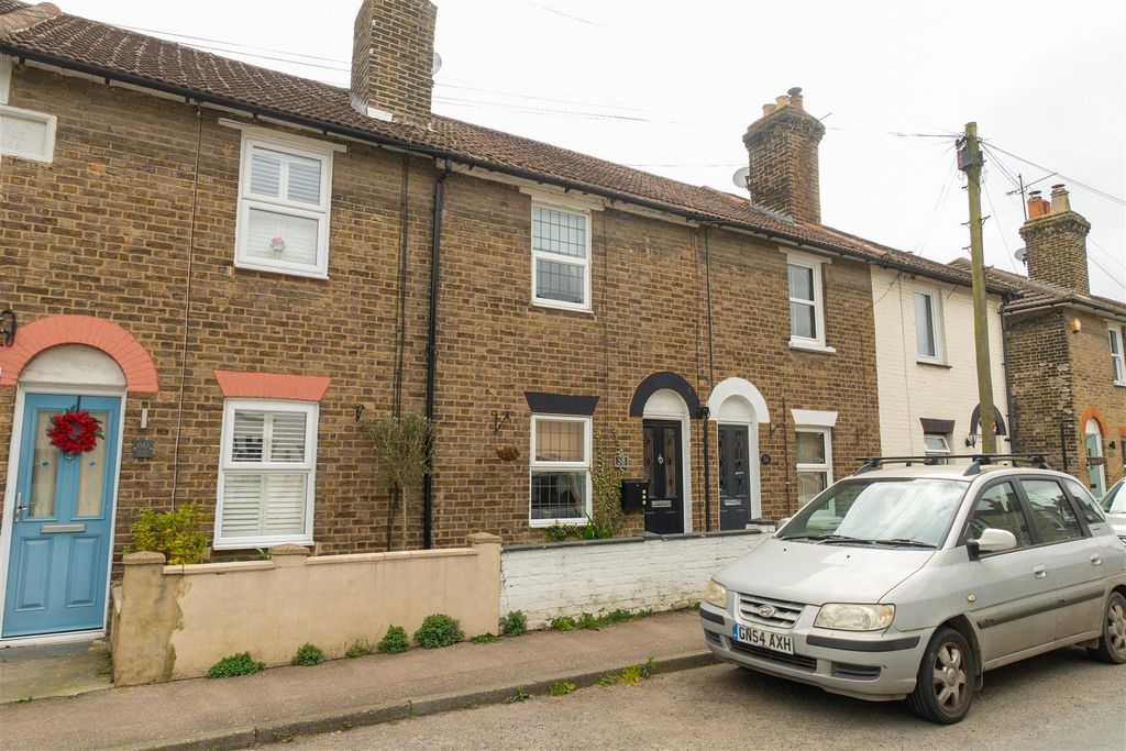 Property photo 1 of 19 High Street, Wouldham34.Jpg