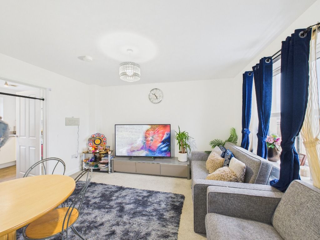 Property photo 3 of 16